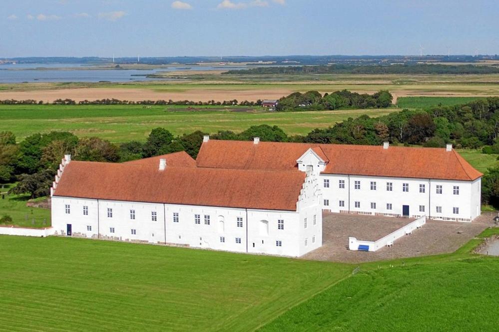 Danhostel Vitskol Kloster Ranum Екстериор снимка